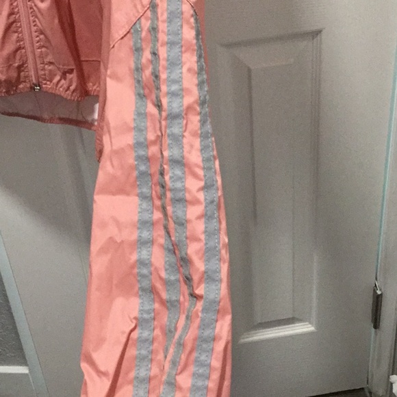pink windbreaker zip up - Picture 2 of 3